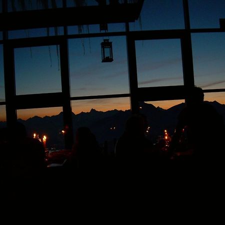 Tana Della Volpe Hotel Sestriere Ngoại thất bức ảnh