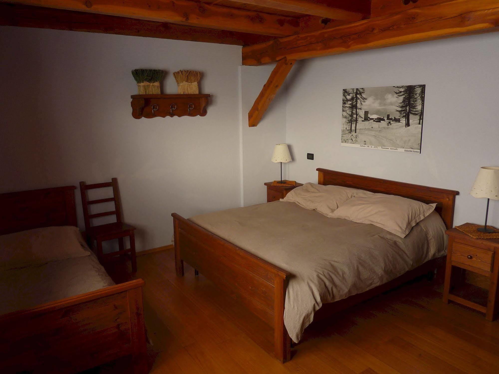 Tana Della Volpe Hotel Sestriere Ngoại thất bức ảnh